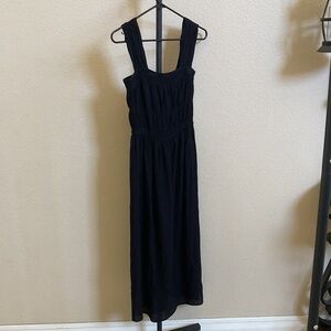 H&M black dress with tags on